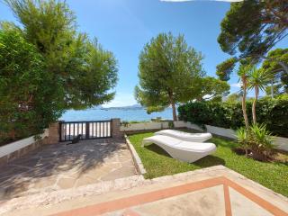 CASA FARO Spacious, Ground Floor Property on the Pine Walk, Covered terrace with Sea Views. Wifi/Air Con - Pollença - 5
