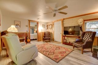 Cozy Augusta Cabin with Furnished Deck and Grill! - Augusta - 7