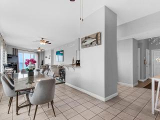 Crystal View Condominium 402 by Newman-Dailey - 3