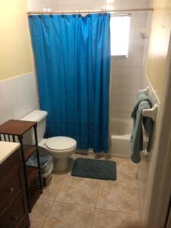 Shay’s Apartment - Freeport - 7