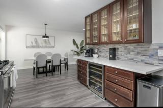 Coastal Beach Family Home - Huntington Beach - 3