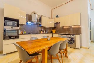 EFAD LUX Apartments 2 - Budapest - 3