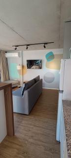 Original modern apartment with beautiful view on the Rambla, sleeps up to 6 - Montevideo - 6