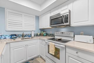 Recently Updated Oceanfront Condo! Views & a Pool - New Smyrna Beach - 6
