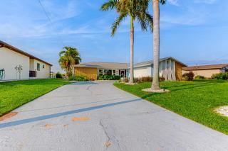 Swimmer's Delight - Cape Coral - 9