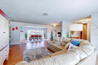 Swimmer's Delight - Cape Coral - 4