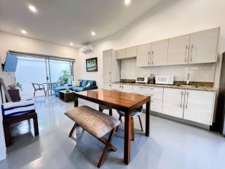 Carport Strong Wifi Vaulted Ceilings - 7