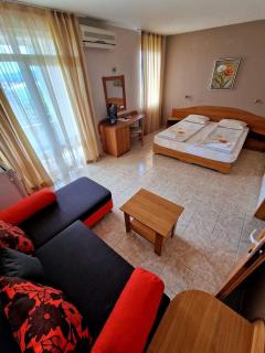 Family Hotel Selena - Nesebar - 4