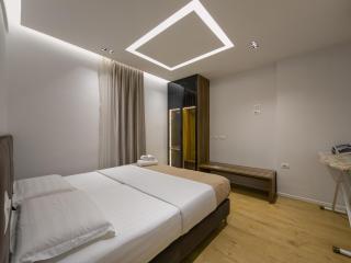 PIN Apartments - Tirana - 8