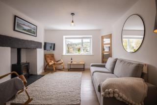 Cosy mountain cottage, Eryri (Snowdonia) - 9