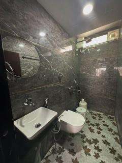 Hotel Gurukripa Inn - Godarpura - 5