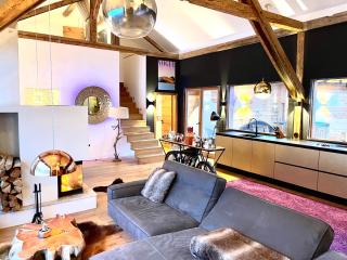 stylische Alpenlounge mit Pool, Blockhaus-Sauna und Jacuzzi für bis zu 12 Personen - Bayrischzell - 7
