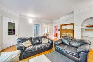 Charming Champaign Victorian with Deck! - 7