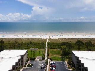 Seabatical-Beautiful ocean view! w/Bikes & Chairs - Hilton Head Island - 8
