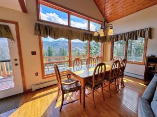 MWP66 End Unit with Gorgeous Mountain Views, Pool Table, Pool/Gym Passes! - 3