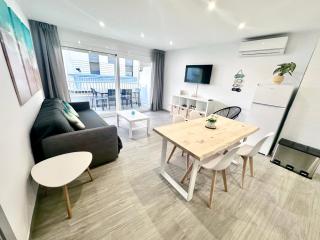 Roses Apartments Beach - 3 rooms 2baths - 3