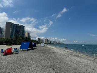 Suite con Jacuzzi y vista al mar piso 14 - Santa Marta - 4