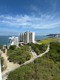 Suite con Jacuzzi y vista al mar piso 14 - Santa Marta - 1