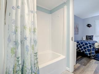 Oceanfront Condo with Pool, BBQ & Steps from Flagler Ave - New Smyrna Beach - 2