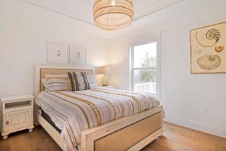 Delimara At The Cape - Oak Grove - 1