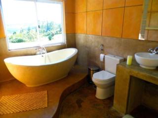Midlands EcoLodge - - 7