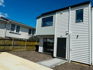 Holiday Home or Short term Rental in Papatoetoe - Auckland - 6