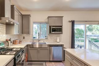 Spacious Family Home in Stockton - Pets Welcome! - 4