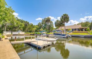 Crystal River Getaway with Dock, Kayaks and Bicycles! - Crystal River - 9