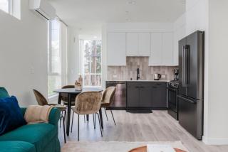 Blueground Ballard roof patio nr shops food SEA-713 - 9