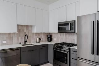 Blueground Ballard roof patio nr shops food SEA-713 - 7