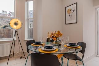 Beautiful Garden Flat I Two Bedroom I Sleep 6 Guests - Brighton & Hove - 7
