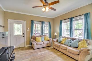Biloxi Home Walk to Fishing and 2 Mi to Beach! - Biloxi - 7