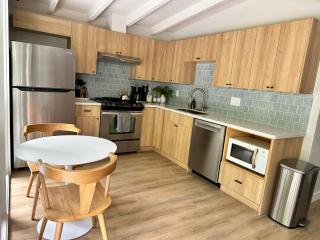 Elegant 3-Bed Duplex Sanctuary in Mill Valley! - Mill Valley - 4