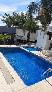 Villa llena de Vida Alberca climatizada Vista al Lago y 2 jacuzzys - Chantepec - 2