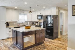 Serene Hughson Vacation Rental with Shared Pool - - 4