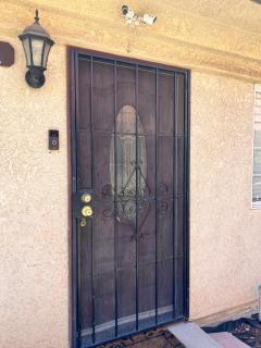 Quiet 1bed,1bath condo with free parking - Fresno - 8