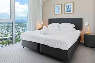 270° Panoramic Hilton Living - Gold Coast - 5