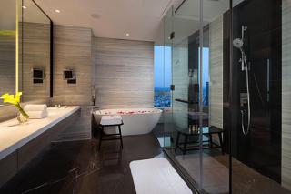Crowne Plaza Kunshan by IHG - 8