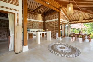 Kampung Uma Dawa Villas and Spa - Ubud - 0