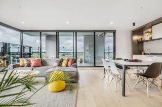 VAQUAY Belladonna In Abbotsford - 7