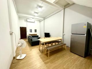 Bee House 172 only 300m to BTS Talat Phlu - Bangkok - 9