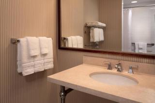 Sheraton Louisville Riverside Hotel - Jeffersonville - 4