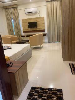 Easynest service suit - Bangalore - 6