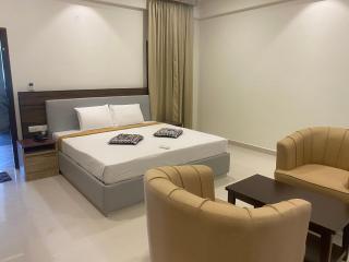 Easynest service suit - Bangalore - 4