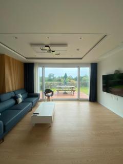 Opera Garden 오페라의뜰 - 1