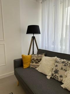 Contemporary Apartment for 4 People with Balcony near Gratte-Ciel Villeurb - Villeurbanne - 3