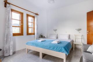 Skopelos Property Apartment 1 - Panormos Skopelos - 6