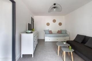 Port et Centre ville Climatisation Piscine au sein de la résidence Port - 4