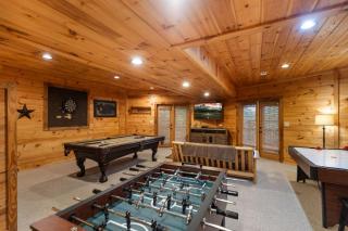 Sunset Pointe - Hot tub game room fire pit and more - Blue Ridge - 9