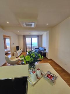11 Suites - Golden Sunrise Suite - 4